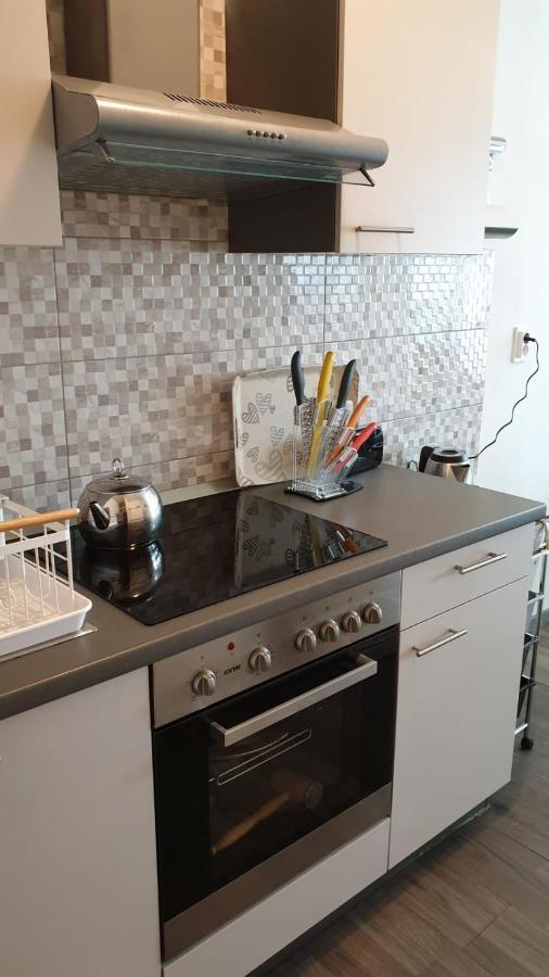 Ferienwohnung Fortuna Rajna Apartman Split Exterior foto