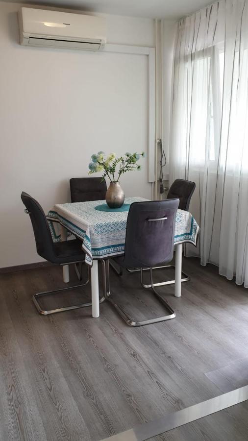Ferienwohnung Fortuna Rajna Apartman Split Exterior foto