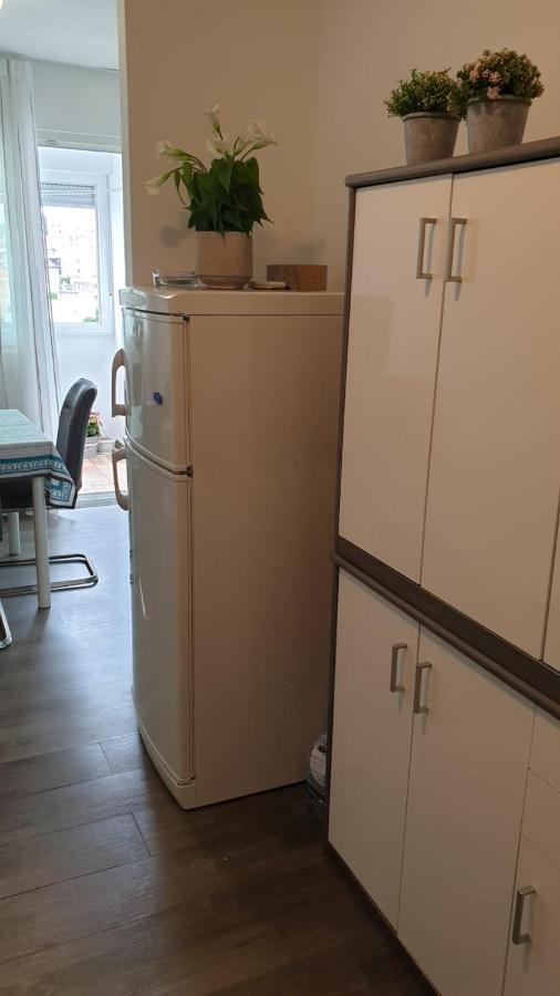 Ferienwohnung Fortuna Rajna Apartman Split Exterior foto